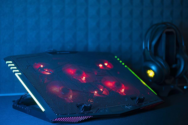 Фото - Підставка під ноутбук охолоджуюча 2E Gaming 2E-CPG-005 Black