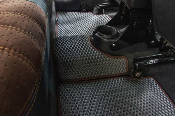 Фото - EVA коврики в салон авто EVAtech для Aveo (T250) 5-doors Restyling Chevrolet 2005-2011 1 поколение Htb EU CT33301C5RGB