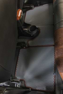 Фото - EVA коврики в салон авто EVAtech для Aveo (T250) 5-doors Restyling Chevrolet 2005-2011 1 поколение Htb EU CT33301C5RGB