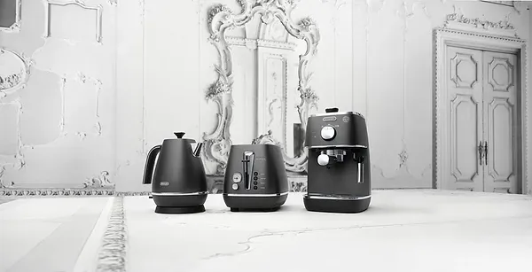 Фото - Кофеварка рожковая Delonghi ECI 341.BK (черный)