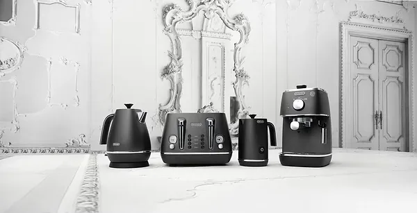 Фото - Кофеварка рожковая Delonghi ECI 341.BK (черный)