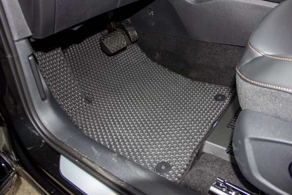 Фото - Коврики из экокожи в салон авто передние EVAtech ECO для Formentor Cupra 2020 1 поколение SUV EU CU41978ALG2AV2BBB