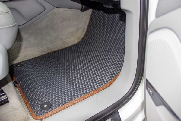 Фото - EVA коврики в салон авто EVAtech для Q7 (4M) 5 seats Audi 2015 2 поколение SUV EU (AU43764CVB5AV4RBB)