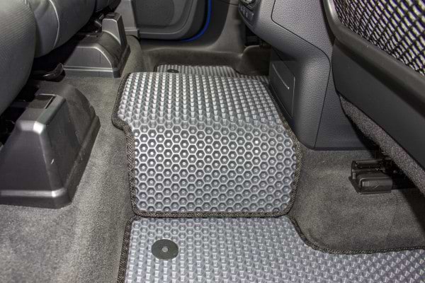 Фото - EVA коврики в салон авто EVAtech для Q7 (4M) 5 seats Audi 2015 2 поколение SUV EU (AU43764CVB5AV4RBB)