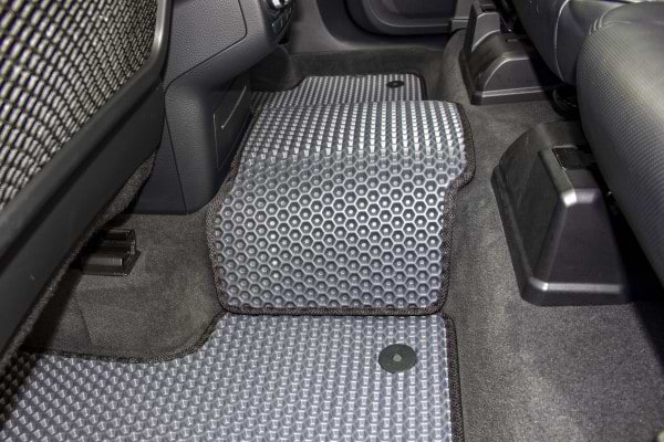 Фото - EVA коврики в салон авто EVAtech для Q7 (4M) 5 seats Audi 2015 2 поколение SUV EU (AU43764CVB5AV4RBB)