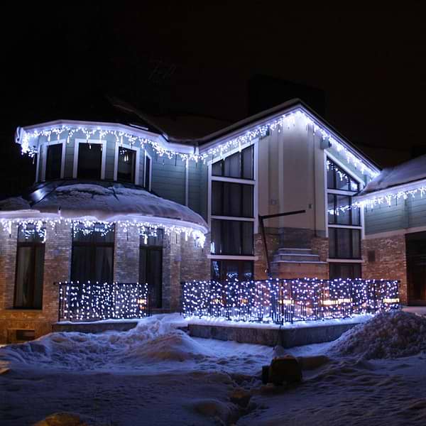 Фото - Гірлянда лінійна Colorway 6мx0.6 м 192Led IP44 (CW-GOF-192L66VCW)