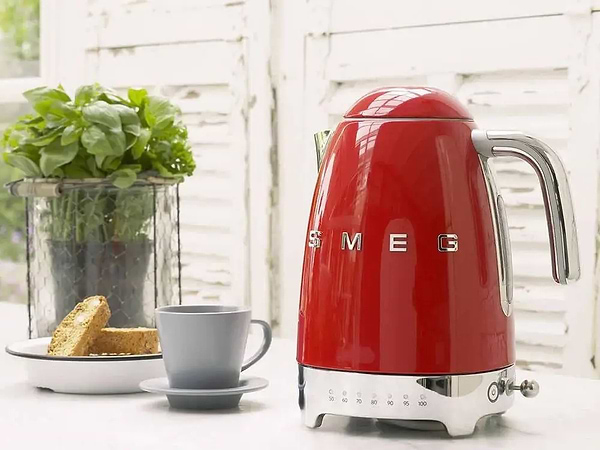 Фото - Електричний чайник Smeg KLF04RDEU