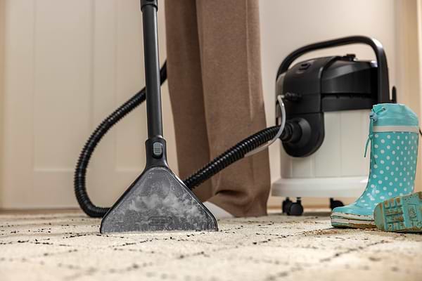 Фото - Пилосос миючий з мішком Karcher SE 4 (1.081-150.0)