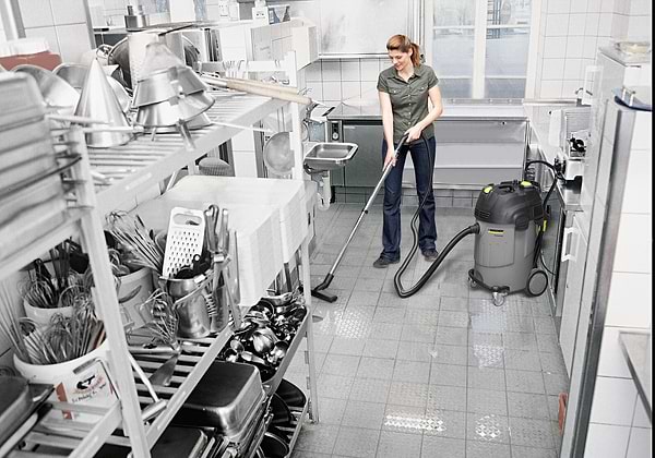 Фото - Пилосос для сухого прибирання з контейнером і мішком Karcher NT 65/2 Ap (1.667-291.0)