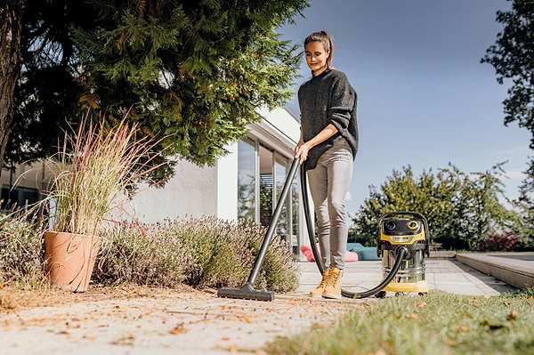 Фото - Пылесос для сухой уборки с мешком Karcher WD 5 S V-25/5/22 Premium (1.628-350.0)
