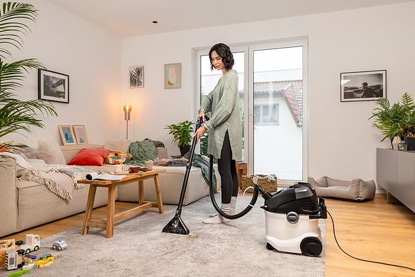 Фото - Уцінка - Пилосос миючий з мішком Karcher SE 5 (1.081-230.0)