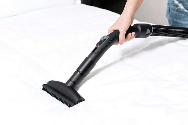 Фото - Пылесос для сухой уборки с мешком Karcher VC 2.8 (1.198-031.0)