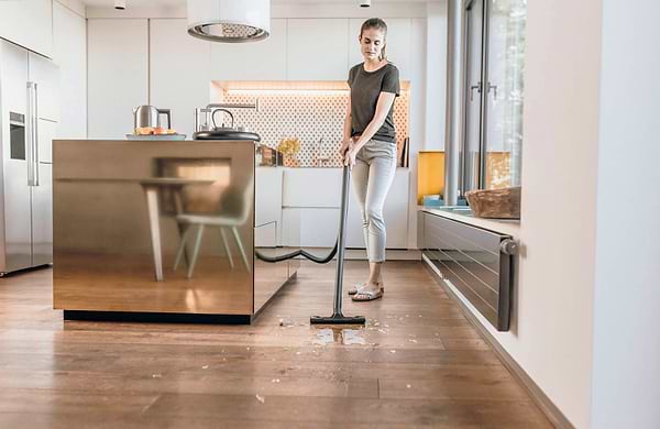 Фото - Пылесос для сухой уборки с мешком Karcher WD 2 Plus S V-15/4/18 Premium (1.628-050.0)