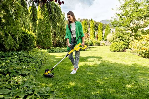 Фото - Тример садовий Karcher LTR 3-18 Dual Battery Set (1.445-451.0)