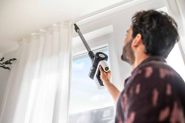 Фото - Пылесос ручной для дома Karcher VCS 3 Nano Complete (1.198-930.0)