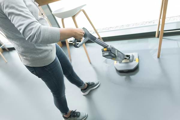 Фото - Пылесос ручной для дома Karcher BR 30/1 C Bp Pack 18В/2.5 (1.783-055.0)
