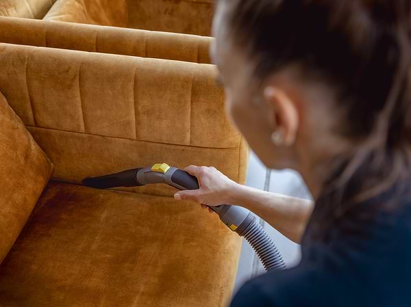 Фото - Пылесос для сухой уборки с мешком Karcher T 10/1 (1.527-300.0)