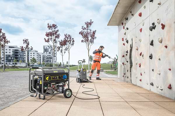 Фото - Генератор бензиновый Karcher PGG 3/1, 230В, max 3кВт, (1.042-207.0)