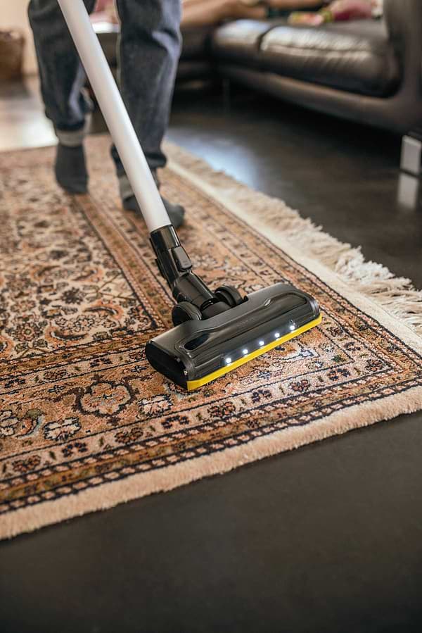 Фото - Пилосос ручний для дому Karcher VC 6 our Family (1.198-660.0)