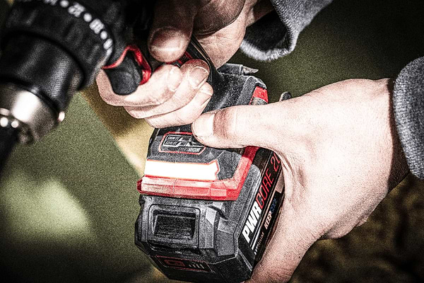 Фото - Дрель-шуруповерт Skil 3085 CA XP 20В (CD1E3085CA)