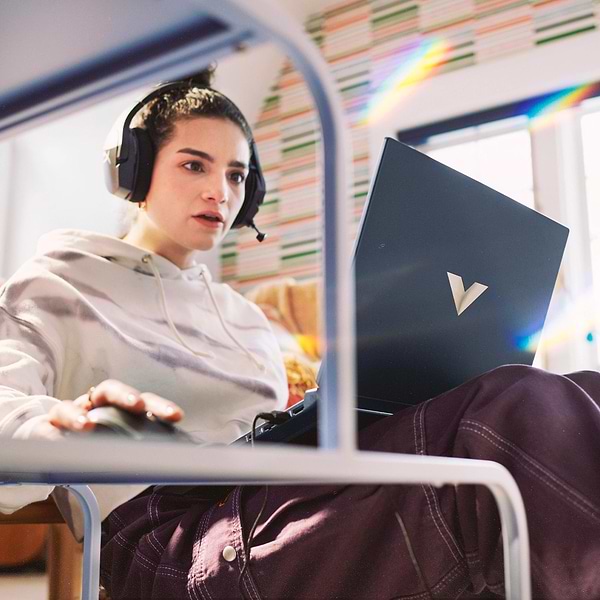 Фото - Ноутбук ігровий HP Victus 15-fb3104ua (D3XT7EA) Blue