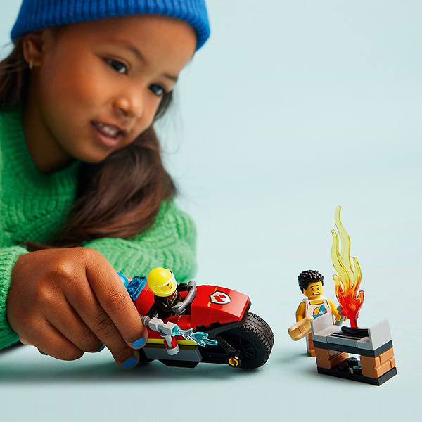 Фото - Уценка - Конструктор LEGO City Пожарный спасательный мотоцикл (60410)