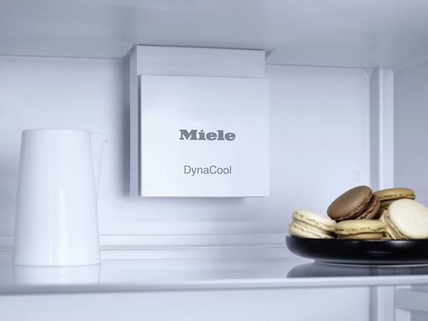 Фото - Холодильник Miele KFN 4395 CD ws