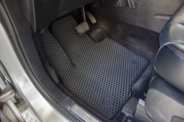 Фото - EVA килимки в салон авто EVAtech для Edge Ford 2014 2 покоління SUV EU FD1529CV5LA2RBB