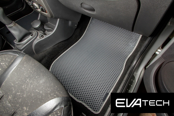 Фото - EVA коврики в салон авто передние EVAtech для Logan MCV Dacia 2006-2012 1 поколение Combi EU DA31637A2SGB
