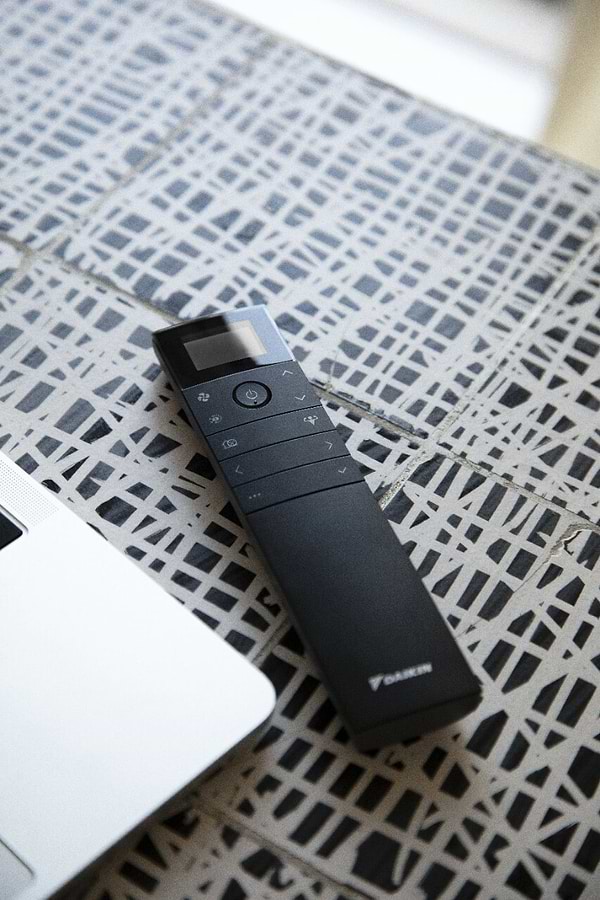 Фото - Кондиціонер спліт Daikin FTXJ35AB/RXJ35A