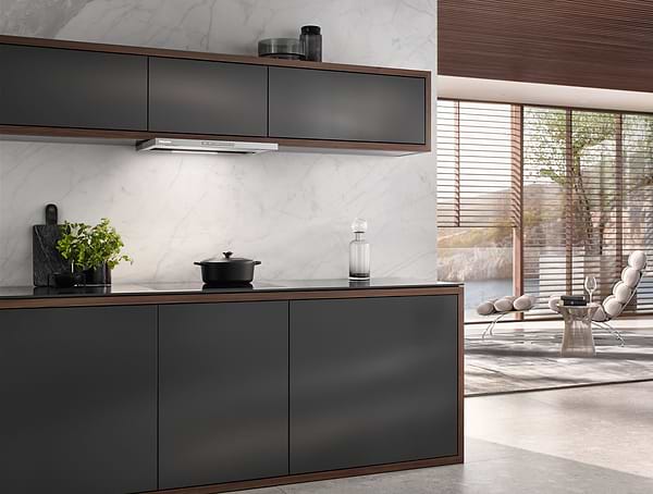 Фото - Вытяжка встраиваемая Miele DAS 4620