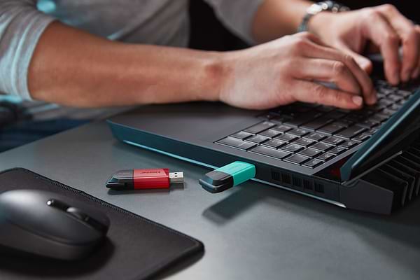 Фото - Флеш USB Kingston DataTraveler Exodia M 128GB Black/Red (DTXM/128GB)