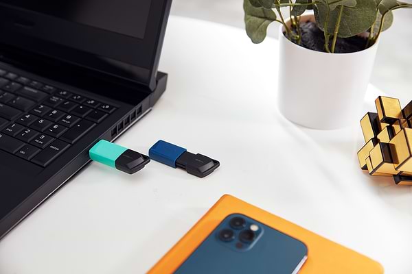 Фото - Флеш USB Kingston DataTraveler Exodia M 256GB Black/Teal (DTXM/256GB)
