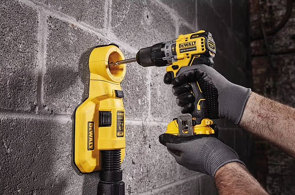 Фото - Дриль-шуруповерт DeWALT DCD706D2