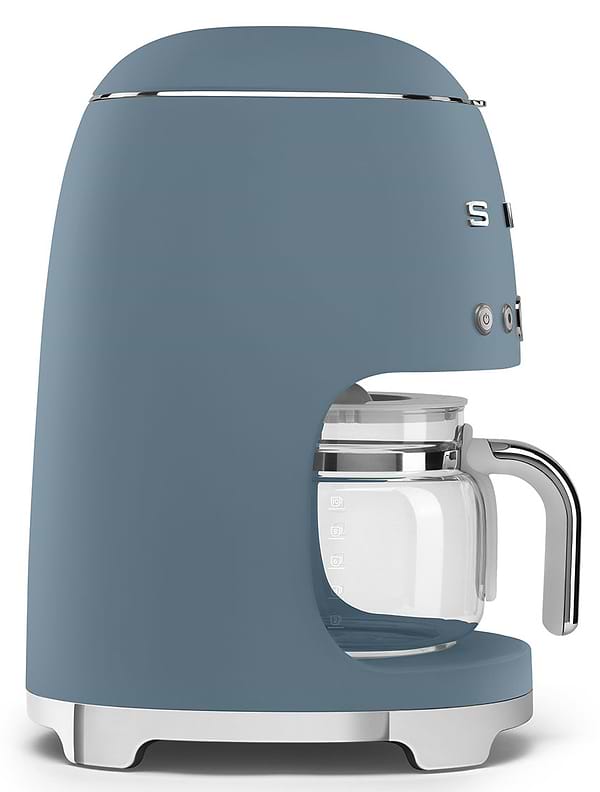 Фото - Кофеварка капельная Smeg DCF02SBMEU