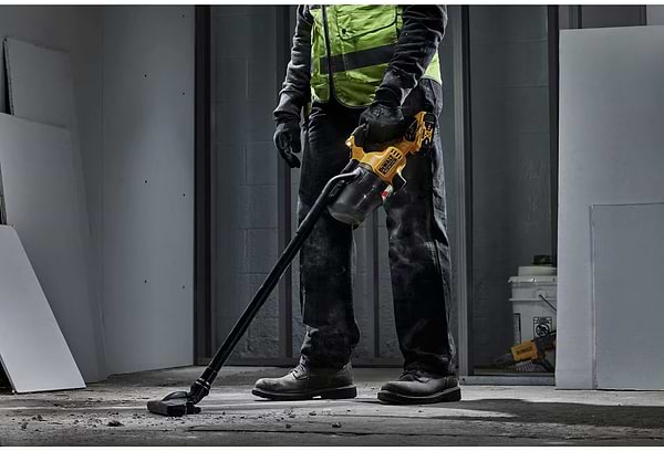 Фото - Пилосос для сухого прибирання без мішка DeWALT DCV501LN