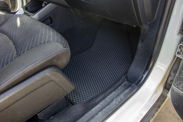 Фото - Коврики из экокожи в салон авто EVAtech ECO для Journey (1 clips) 6 seats Dodge 2007-2020 1 поколение SUV EU DE13400CV5LA1BBB