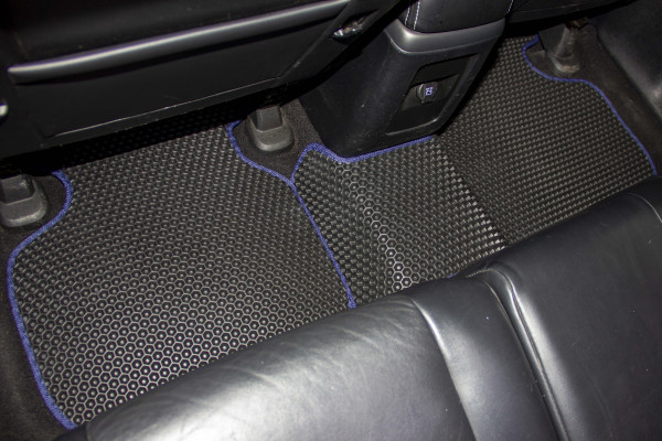 Фото - Коврики из экокожи в салон авто EVAtech ECO для Journey (1 clips) 6 seats Dodge 2007-2020 1 поколение SUV EU DE13400C5LA1BBB