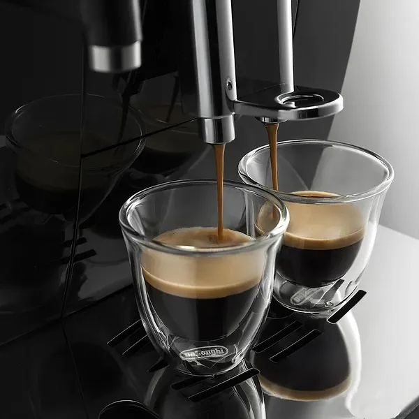 Фото - Кавомашина Delonghi ECAM 23.460.B