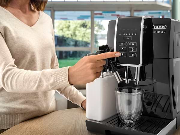 Фото - Кавомашина Delonghi ECAM 350.50 B