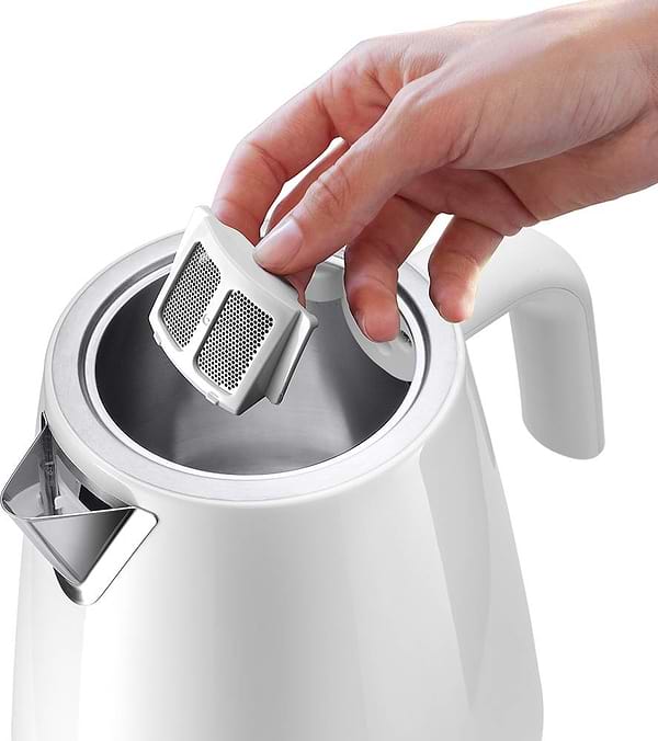 Фото - Электрический чайник Delonghi KBY 2011 W
