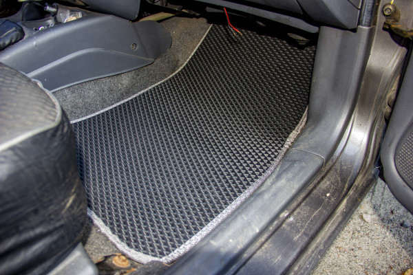 Фото - Килимки з екошкіри в салон авто EVAtech ECO для Lanos Daewoo 1998-2017 1 покоління Sedan EU DO3813CD5BBB