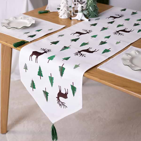 Фото - Скатерть раннер Едельвіка Ёлочный лес 160х42 см (549-25//09)