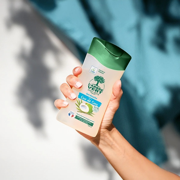 Фото - Крем-гель для душа L'Arbre Vert Освежающий с экстрактом кокосовой воды 260 мл (3450601100499)