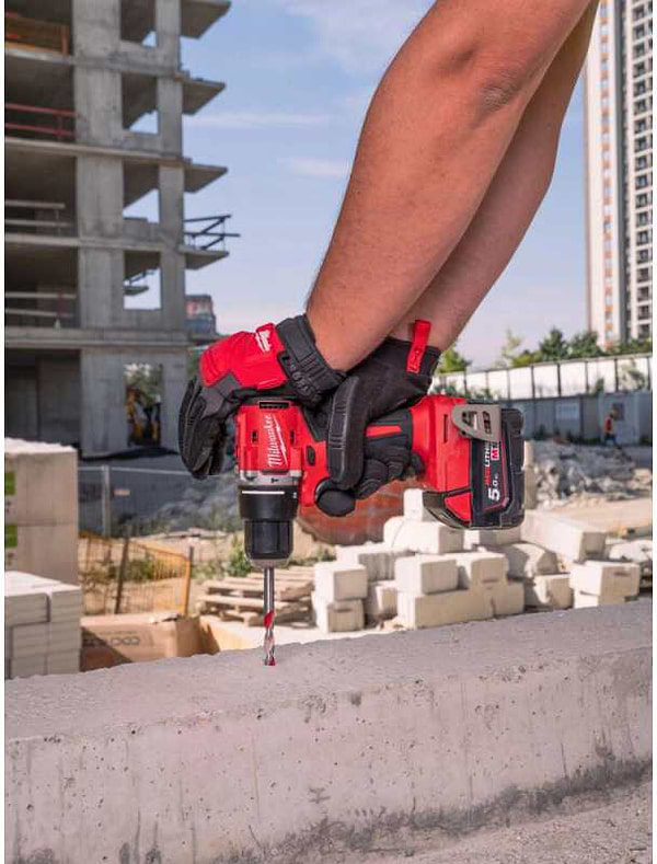 Фото - Дрель-шуруповерт Milwaukee M18 BLPDRC-0 (4933492820/B2)