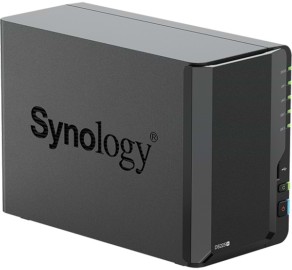 Фото - Сетевое хранилище без HDD Synology DS225+