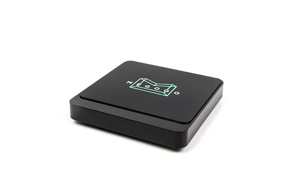 Фото - Уценка - Стационарный медиаплеер iNeXT TV5 MEGOGO BOX