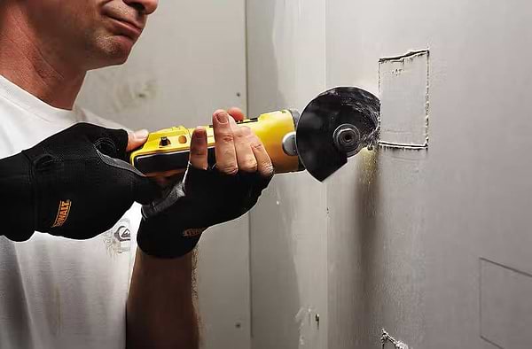 Фото - Багатофункціональний інструмент DeWALT DWE315KT