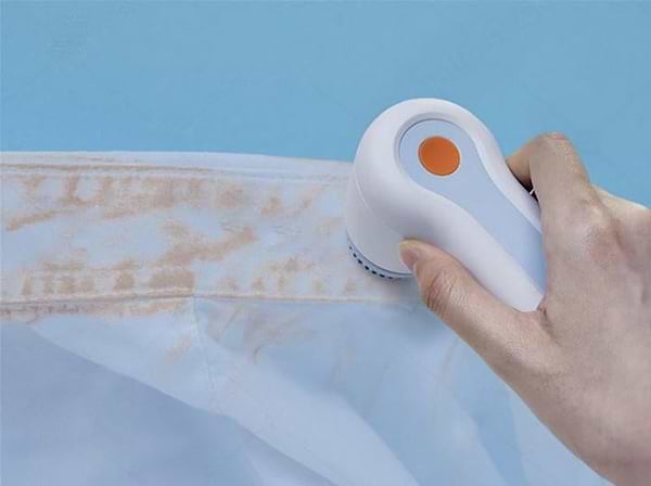 Фото - Електрична щітка Dr.Ozawa Electric Cleaning Brush White (DX-C7-001)