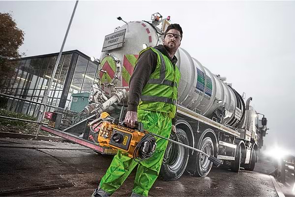 Фото - Минимойка DeWALT DXPW002CE